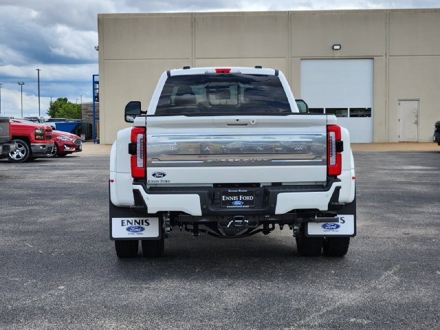 New 2027 Ford F450 Platinum w/ Platinum Plus Package AWD/4WD image 6