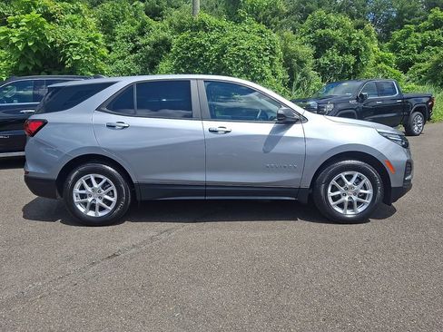 Certified 2023 Chevrolet Equinox LS AWD/4WD image 7