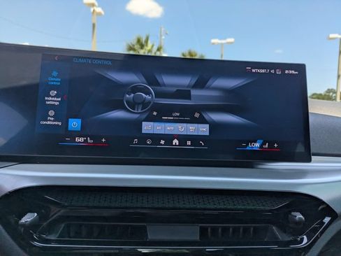 Used 2025 BMW M2 w/ Lighting Package RWD image 19