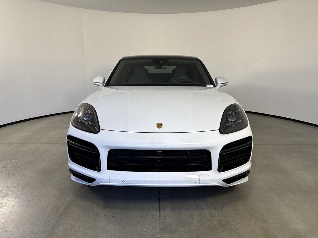 Certified 2023 Porsche Cayenne Turbo w/ Assistance Package AWD/4WD image 10