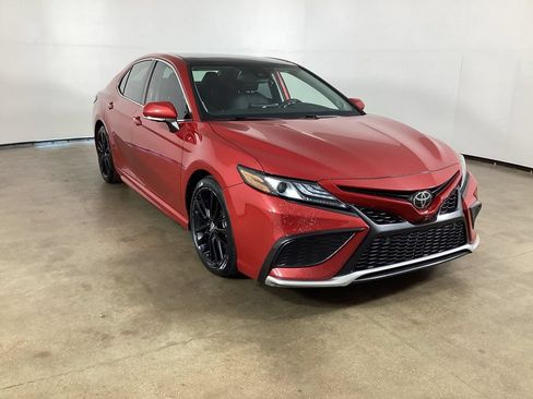 Used 2023 Toyota Camry XSE w/ Driver Assist Package FWD image 4