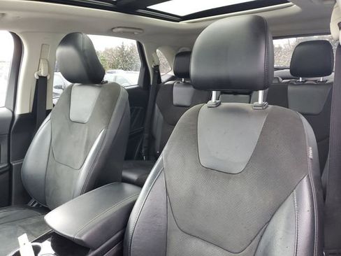 Used 2015 Ford Edge Sport w/ Equipment Group 401A AWD/4WD image 15