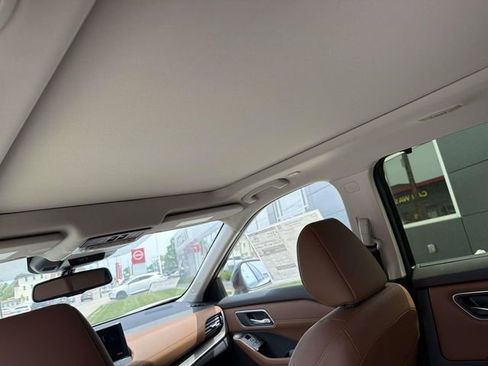 New 2026 Nissan Rogue Platinum w/ Platinum Premium Package AWD/4WD image 12
