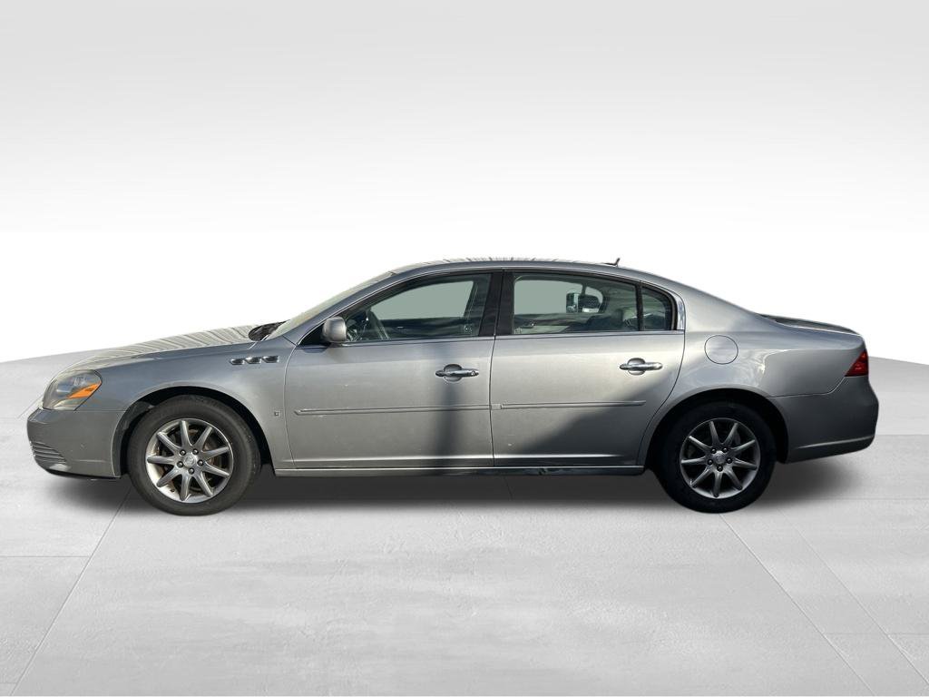 Used 2007 Buick Lucerne CXL w/ Luxury Package FWD image 2