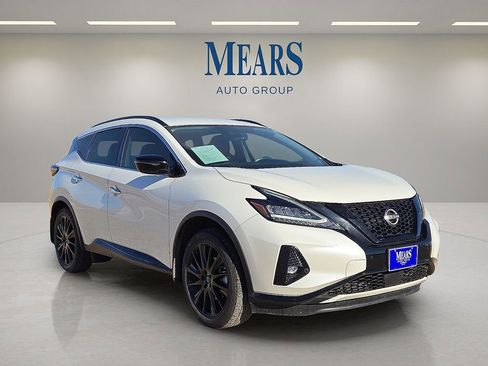 Used 2023 Nissan Murano SV w/ SV Midnight Edition Package image 7