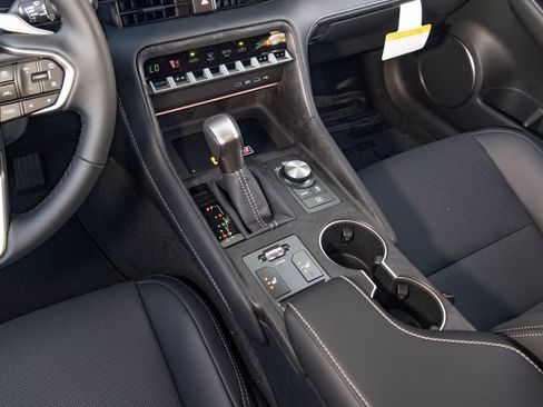 Used 2026 Lexus IS 350 F Sport w/ Accessory Package Z1 RWD image 20