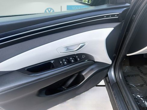 Used 2022 Hyundai Tucson Limited FWD image 17