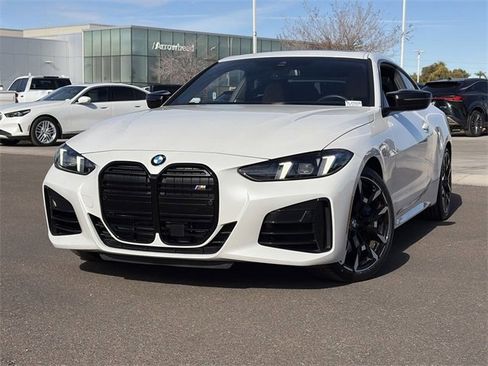 Certified 2025 BMW M440i Coupe w/ Driving Assistance Package image 4