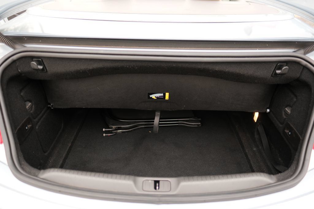 Used 2018 Buick Cascada Premium FWD image 19