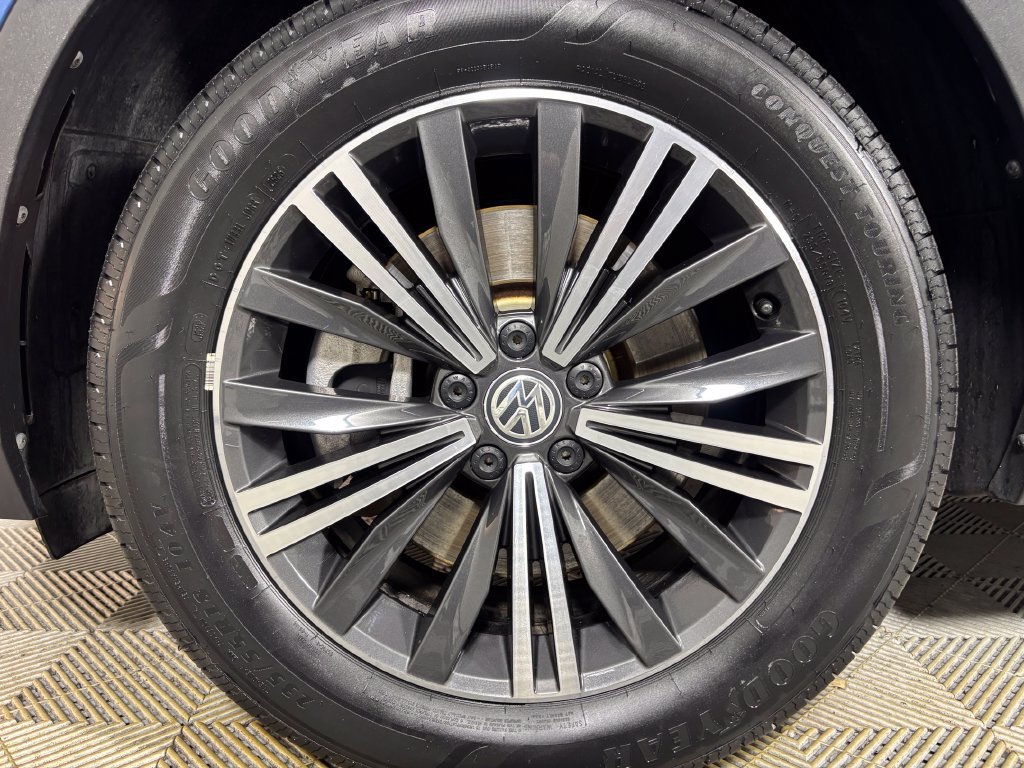 Used 2019 Volkswagen Tiguan SEL AWD/4WD image 30