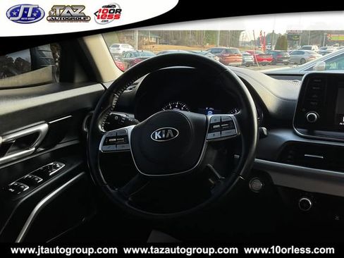 Used 2020 Kia Telluride LX AWD/4WD image 17