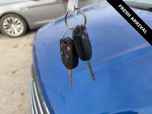 Used 2018 Ford Escape SEL w/ SEL Sport Appearance Package image 28