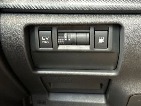 New 2026 Subaru Crosstrek 2.5i Limited AWD/4WD image 30