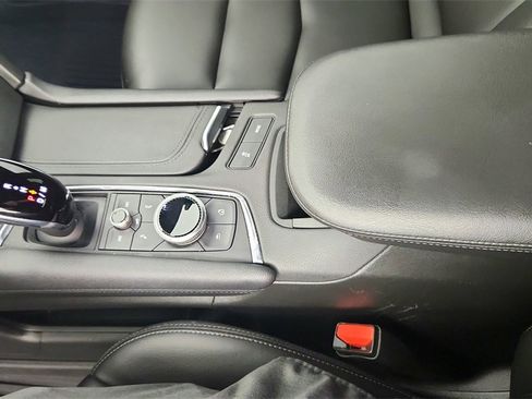 Used 2022 Cadillac XT5 Luxury w/ LPO, Floor Liner Package image 18