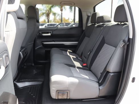 Used 2015 Toyota Tundra SR5 w/ SR5 Upgrade Package RWD image 33