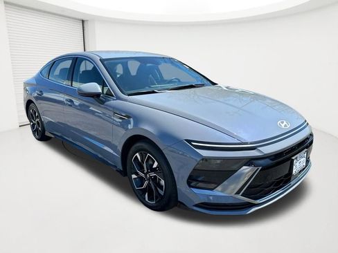 Certified 2024 Hyundai Sonata SEL FWD image 3