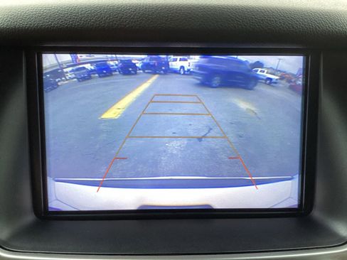 Used 2019 Chevrolet Suburban Premier image 22