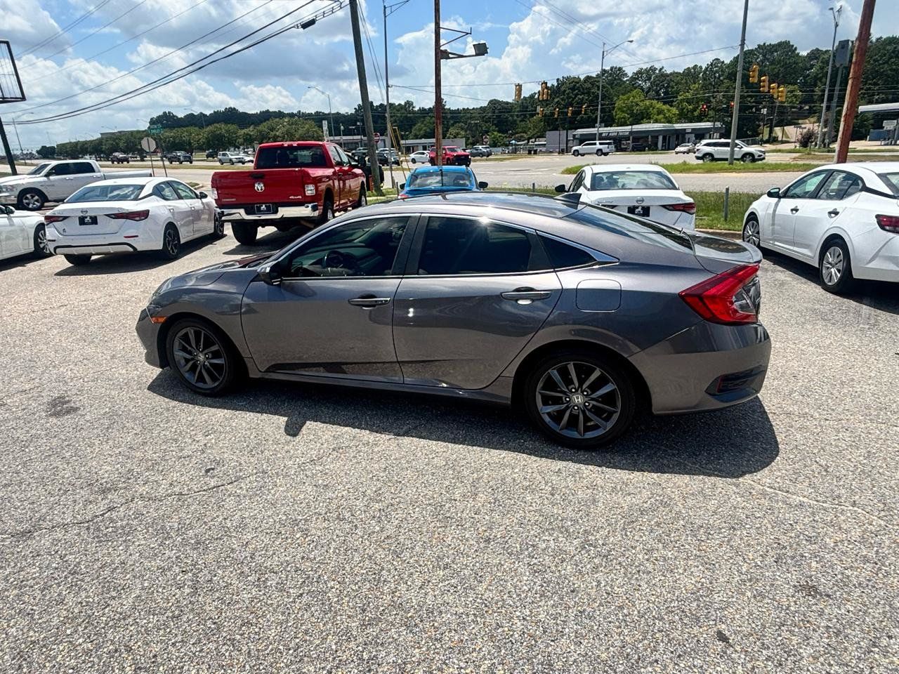 Used 2019 Honda Civic EX image 18