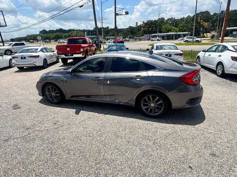 Used 2019 Honda Civic EX image 18