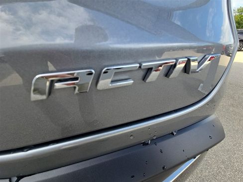 New 2025 Chevrolet Trax ACTIV image 30
