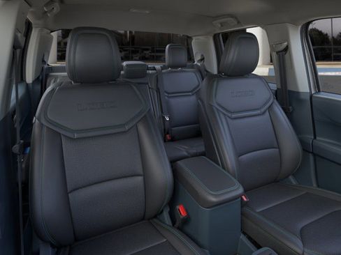 New 2025 Ford Maverick Lobo image 10