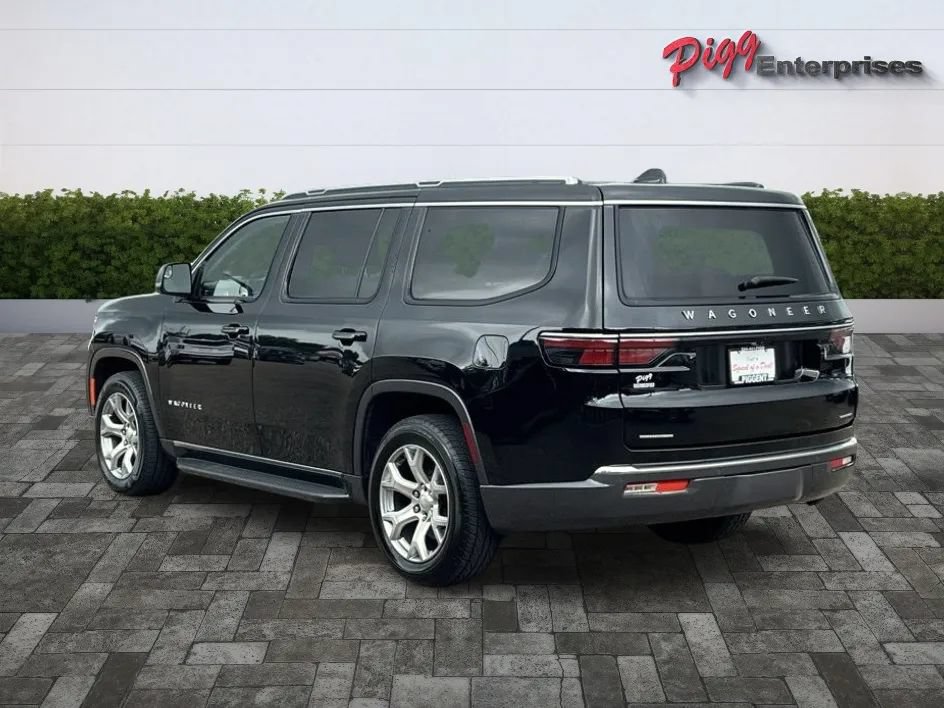 Used 2022 Jeep Wagoneer Series II AWD/4WD image 3