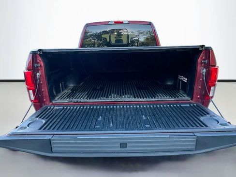 Used 2018 Ford F150 Lariat w/ Equipment Group 502A Luxury AWD/4WD image 30