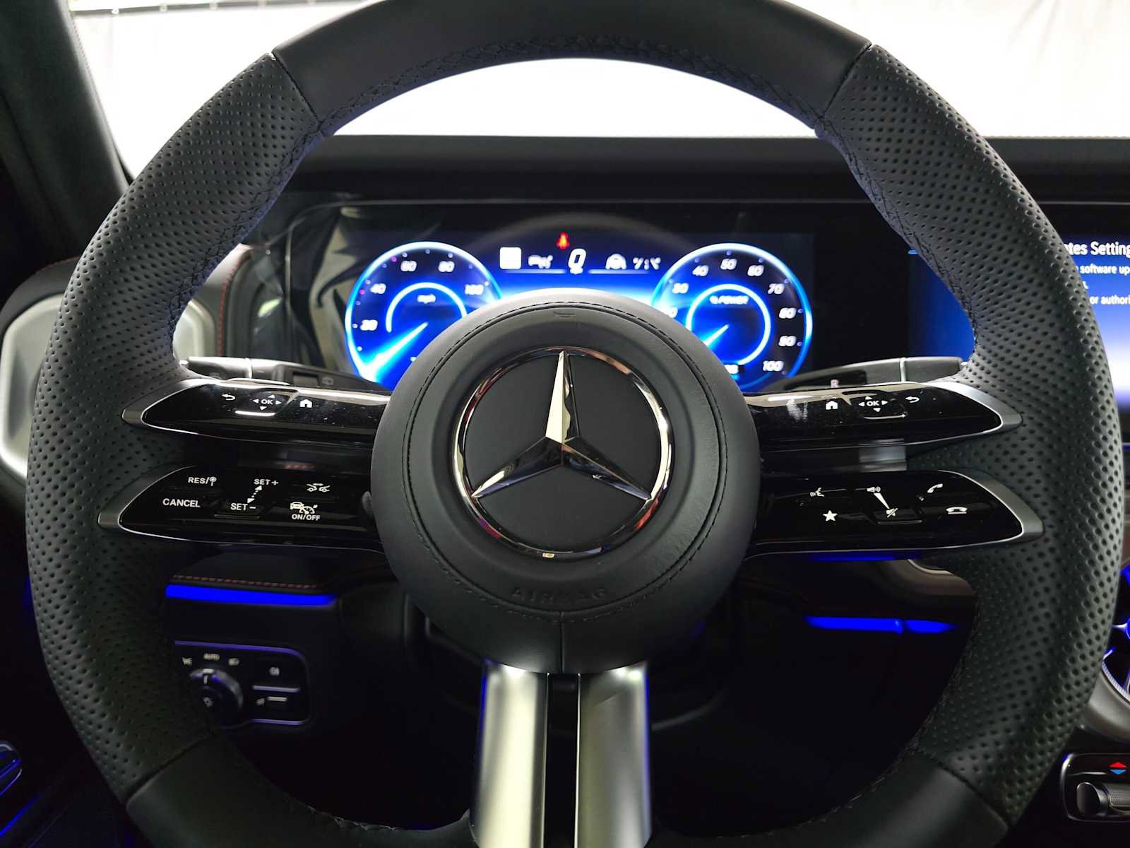 New 2027 Mercedes-Benz G 580 e image 26