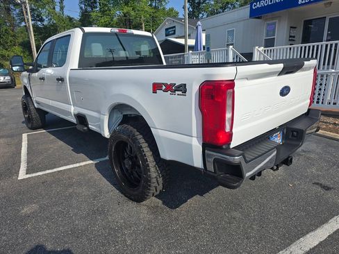 Used 2024 Ford F250 XL w/ FX4 Off-Road Package AWD/4WD image 4