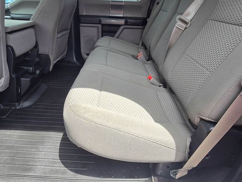 Used 2018 Ford F150 XLT w/ Equipment Group 302A Luxury AWD/4WD image 14