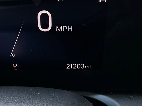 Used 2025 Buick Encore GX Preferred image 37