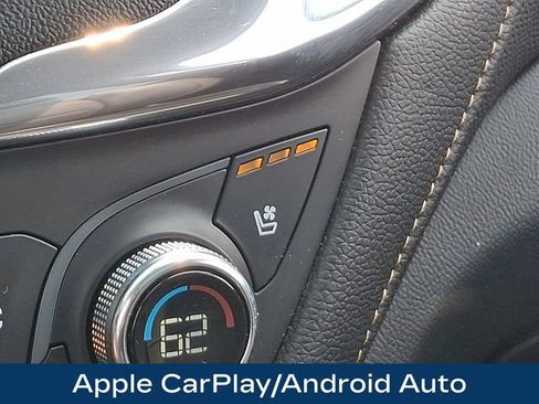 Used 2020 Chevrolet Equinox Premier AWD/4WD image 13
