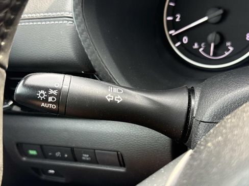 Used 2024 Nissan Sentra SV w/ All-Weather Package FWD image 16