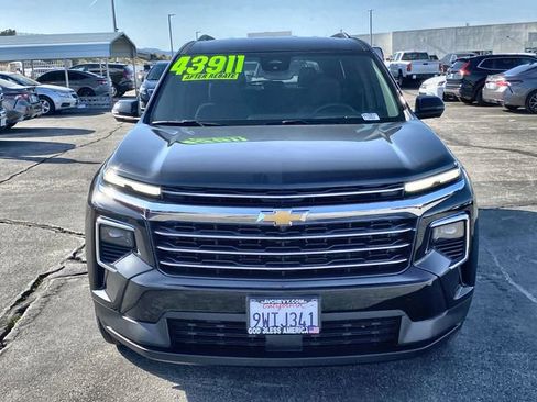 Certified 2026 Chevrolet Traverse LT w/ Driver Confidence Package image 32