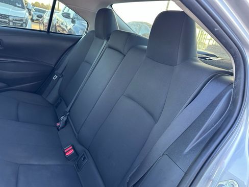 Used 2022 Toyota Corolla LE image 26