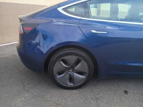 Used 2019 Tesla Model 3 Long Range AWD/4WD image 4