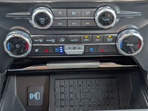 Used 2024 Ford F150 Platinum w/ Equipment Group 703A Plus AWD/4WD image 20