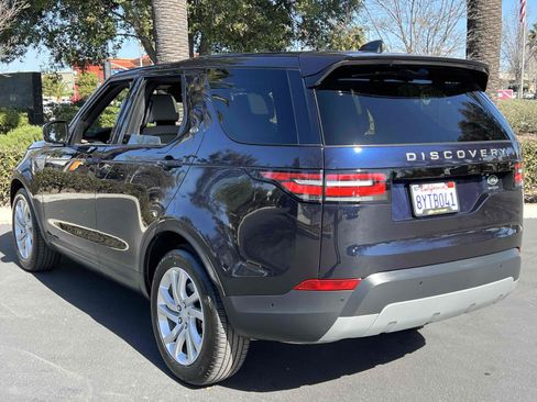 Used 2019 Land Rover Discovery HSE image 2