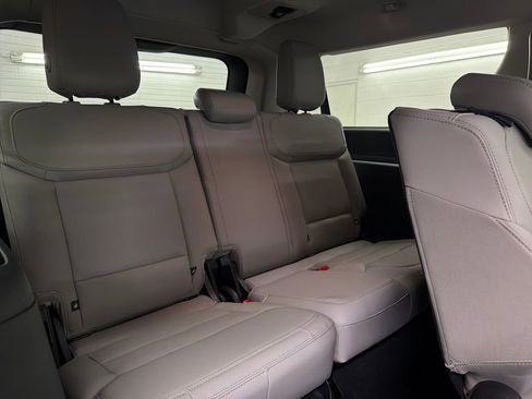 New 2026 Ford Expedition Max Active RWD image 31