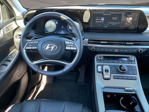 Used 2024 Hyundai Palisade SEL w/ Premium Package image 8