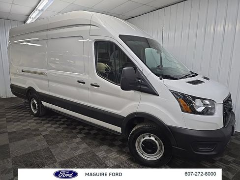 Used 2025 Ford Transit 250 148 High Roof Extended w/ Load Area Protection Package RWD image 9