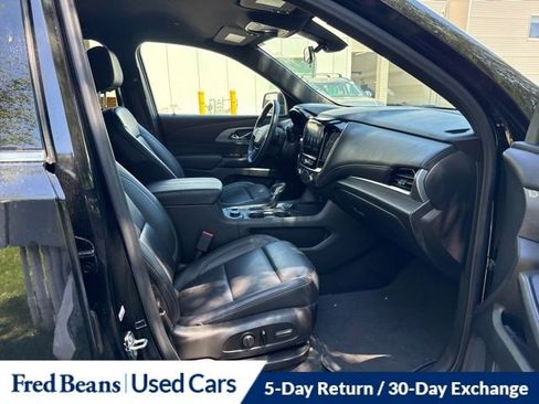 Used 2023 Chevrolet Traverse LT AWD/4WD image 23