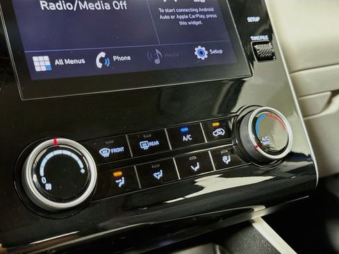 Certified 2023 Hyundai Tucson SE AWD/4WD image 17