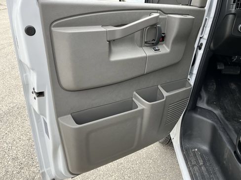 New 2026 Chevrolet Express 3500 w/ Power Convenience Package RWD image 7