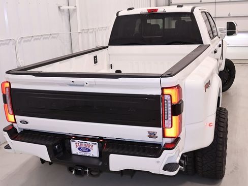 New 2026 Ford F450 Platinum w/ Platinum Plus Package AWD/4WD image 46