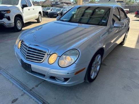 Used 2007 Mercedes-Benz E 350 Sedan image 5