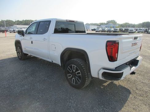 New 2026 GMC Sierra 1500 AT4 w/ AT4 Premium Package AWD/4WD image 10
