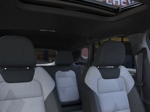 New 2026 Chevrolet Trax RS w/ Sunroof Package FWD image 24