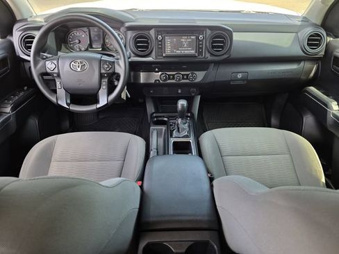 Used 2019 Toyota Tacoma SR w/ SR Convenience Package RWD image 8