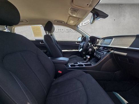 Used 2020 Kia Optima LX FWD image 24